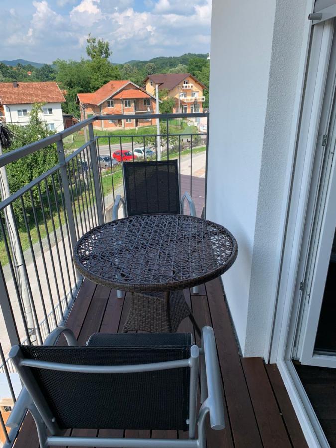 Apartmani Imamovic Dubrave Gornje Esterno foto