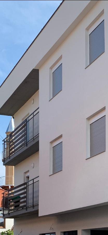 Apartmani Imamovic Dubrave Gornje Esterno foto