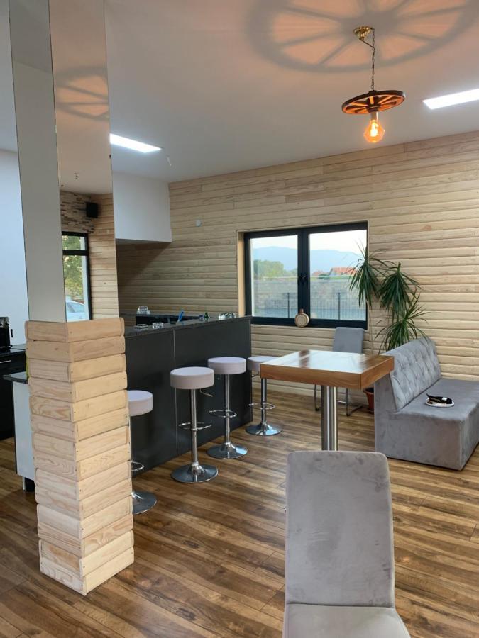 Apartmani Imamovic Dubrave Gornje Esterno foto