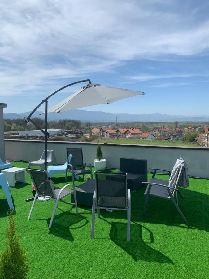 Apartmani Imamovic Dubrave Gornje Esterno foto