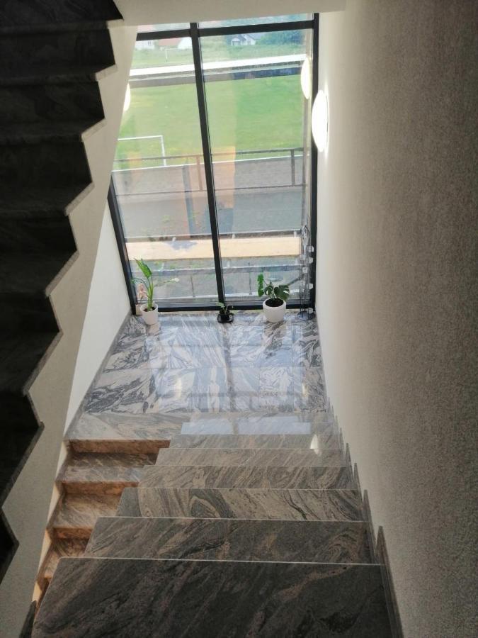 Apartmani Imamovic Dubrave Gornje Esterno foto