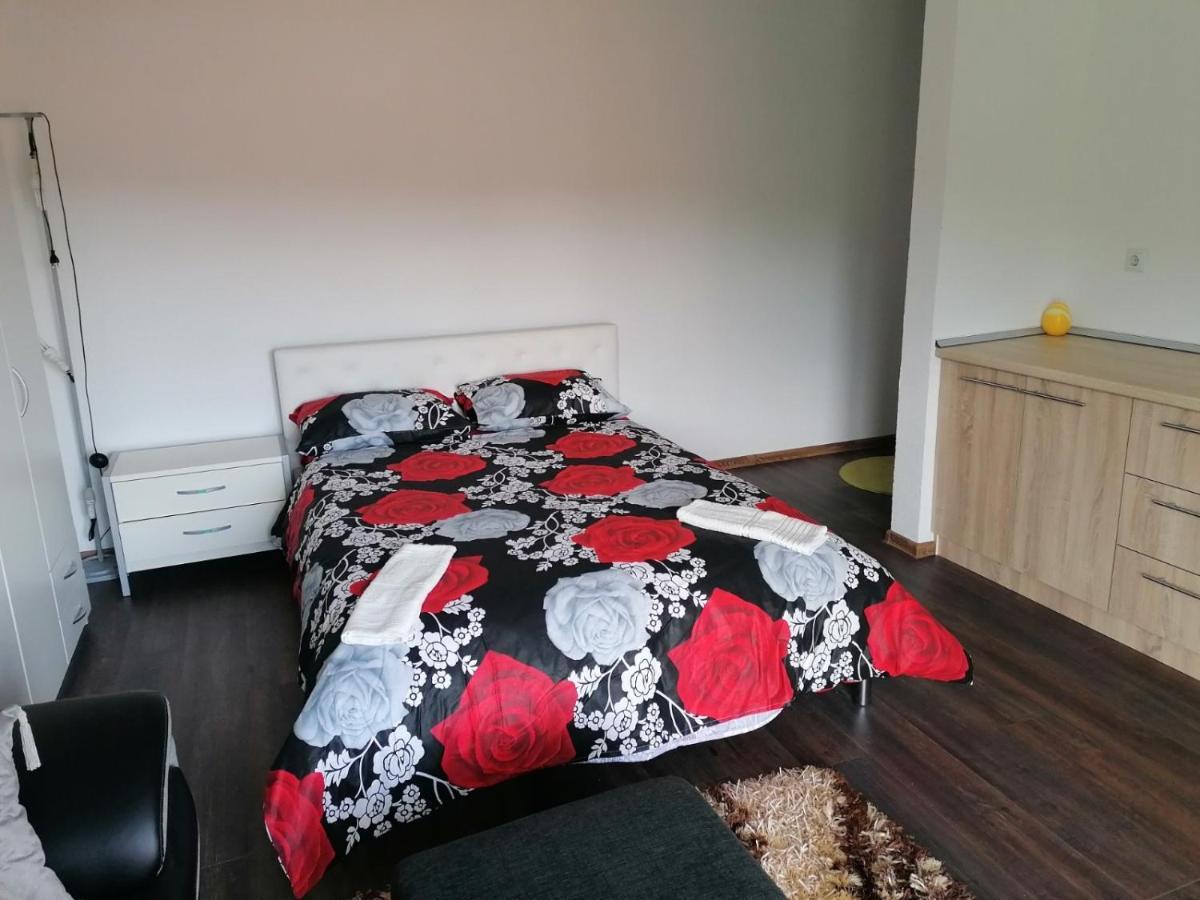 Apartmani Imamovic Dubrave Gornje Esterno foto